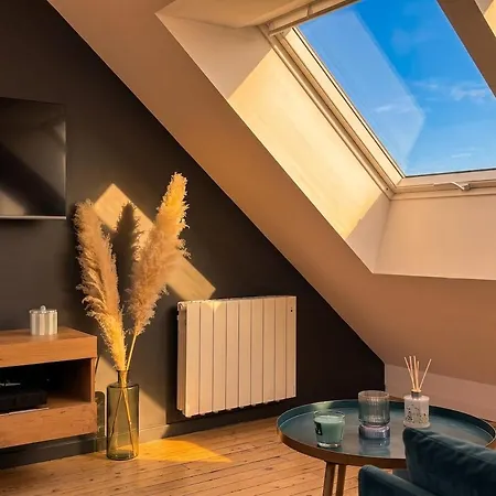 T2 Lumineux, Hypercentre *