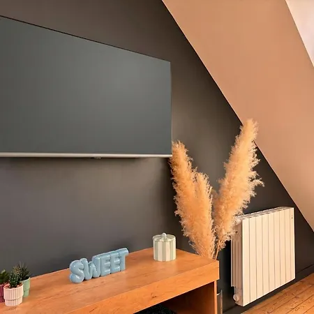 T2 Lumineux, Hypercentre *