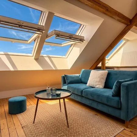 T2 Lumineux, Hypercentre Apartment